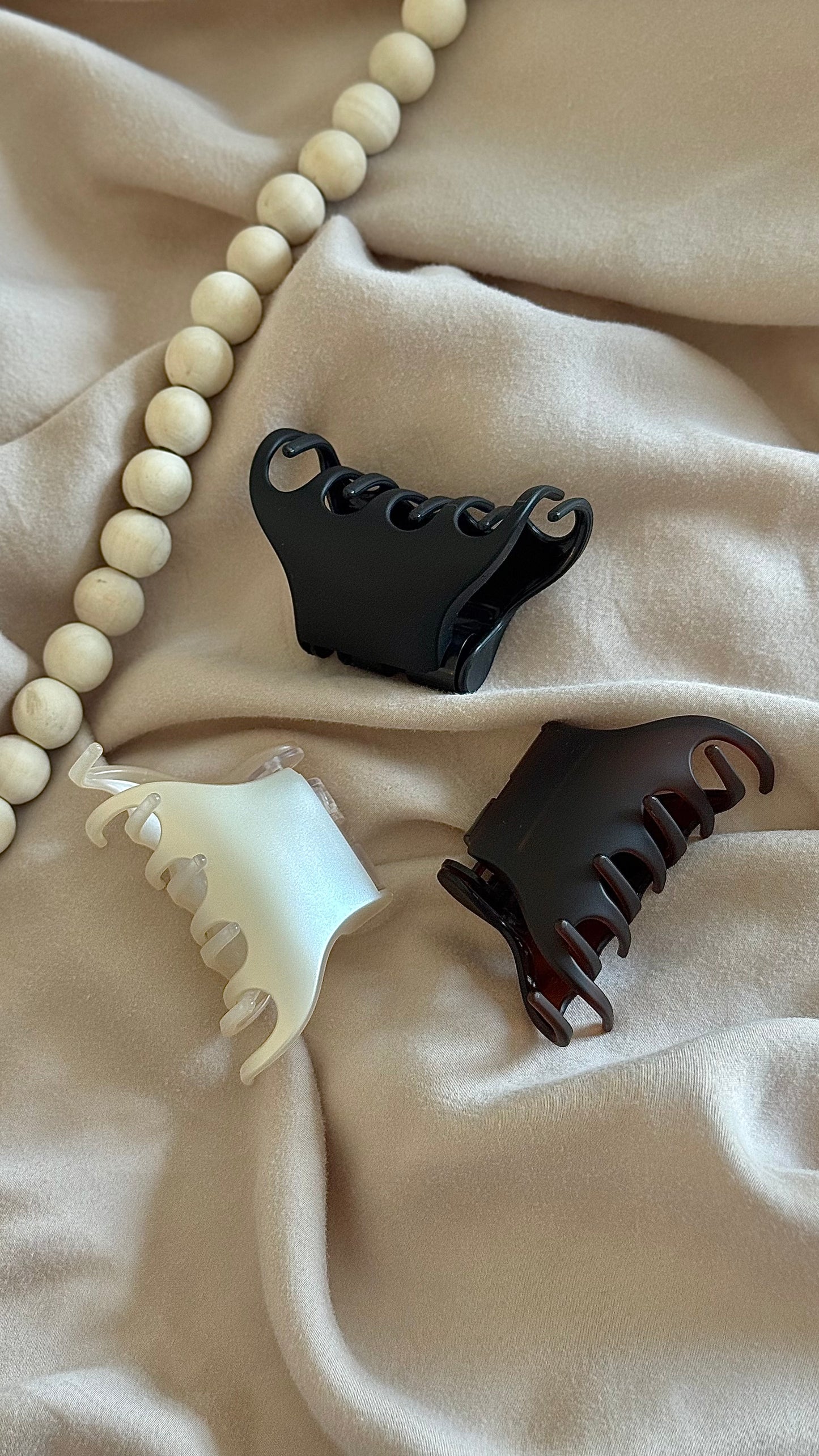 The 3 new clips 💫