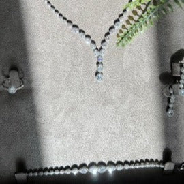 the elegant set