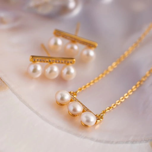 lolo Earrings & Necklace